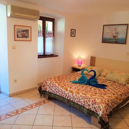 Apartment Noemi Медулин Экстерьер фото
