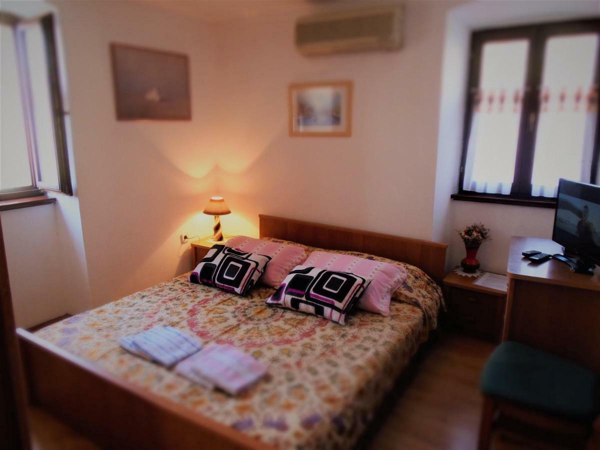 Apartment Noemi Медулин Экстерьер фото