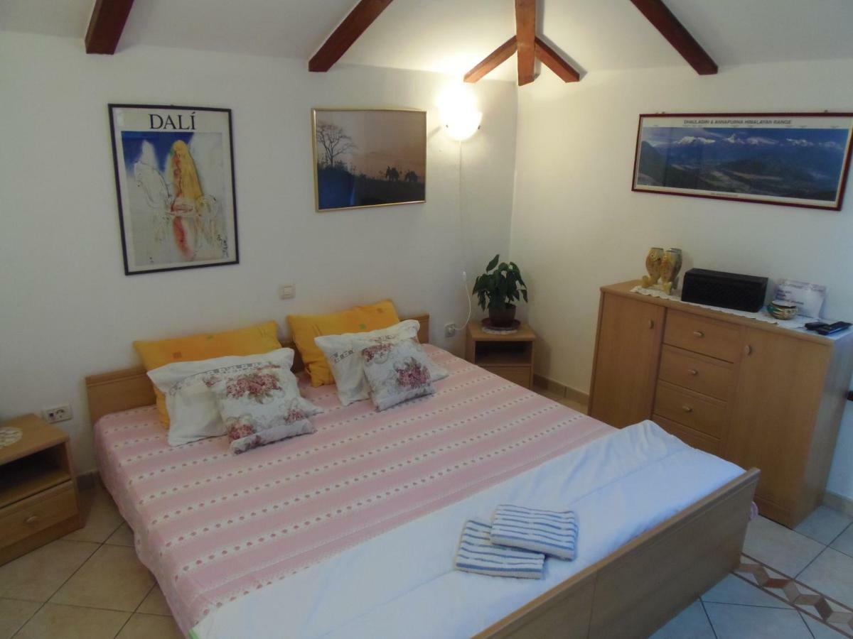 Apartment Noemi Медулин Экстерьер фото