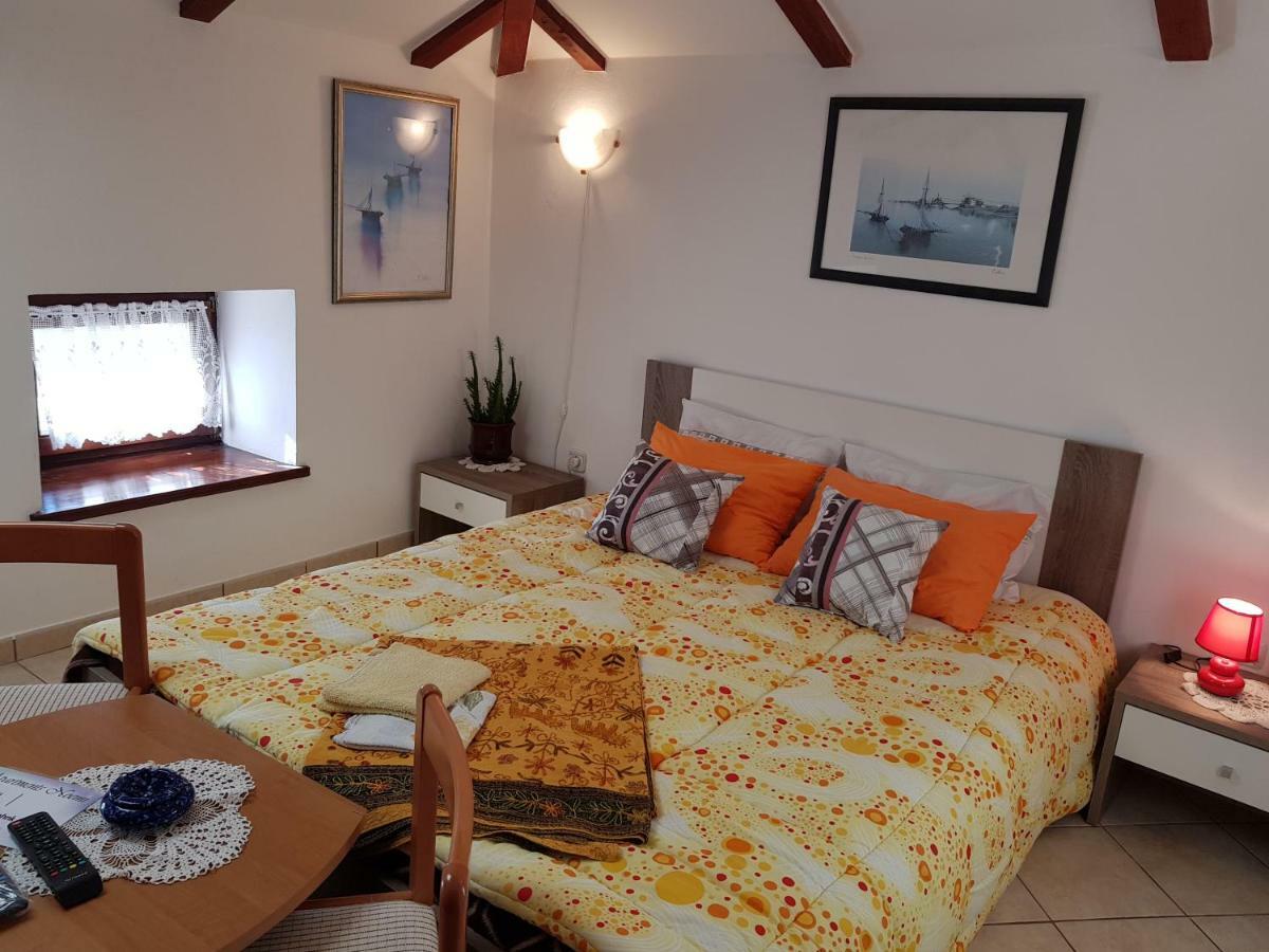 Apartment Noemi Медулин Экстерьер фото