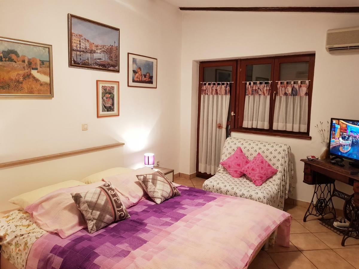 Apartment Noemi Медулин Экстерьер фото